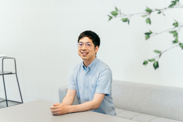新井 健太郎